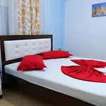 Sunborn Apartman