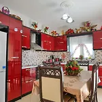 Sunborn Apartman