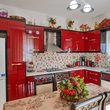 Sunborn Ксамил