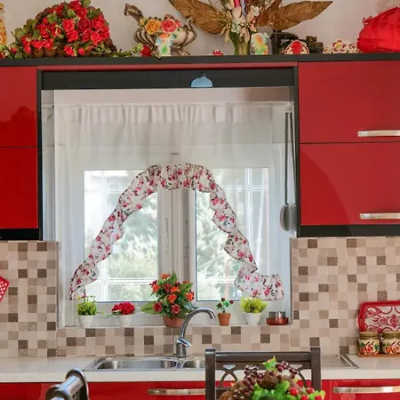 Sunborn Апартаменты *