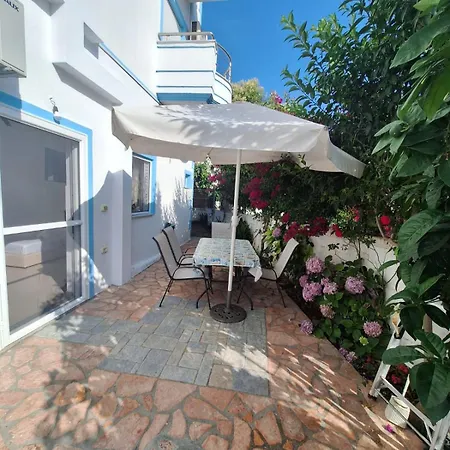 Sunborn Апартаменты